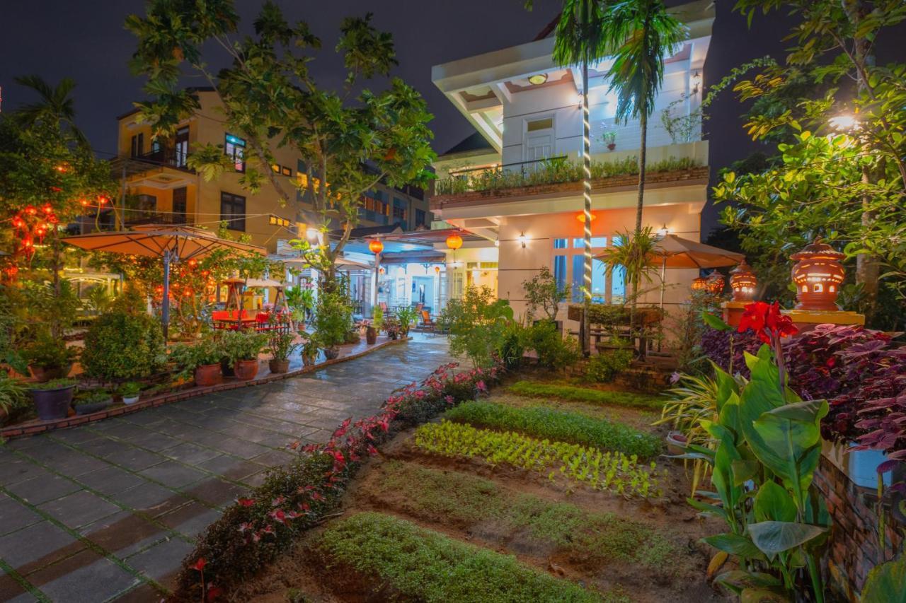 Strawberry Garden Homestay Hoi An Exterior photo